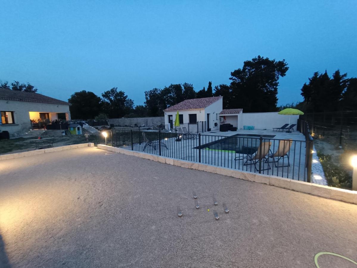 Maison Independante Avec Piscine, 10Min Avignon Pujaut Bagian luar foto